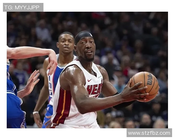 2月25日鹈鹕与活塞激战正酣球迷期待精彩对决与精彩表现