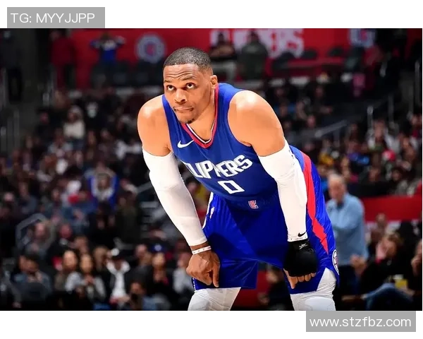 布鲁克洛佩斯如何在NBA赛场上重塑自我与球队命运 布鲁克洛佩斯如何在NBA赛场上重塑自我与球队命运